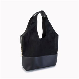   Önceki Sayfaya DönStok Kodu (1096) Nas Bag Büyük Boy Salaş Kadın Omuz Çantası Siyah Süet