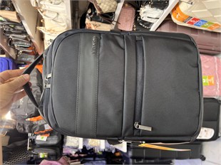  REYMOND Model 1971 Seyahat Sırt Çantası  uçak koltuk altı ebat 40cm30cm15