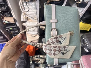 1181 im Polo su yeşili el ve çapraz askılı çanta ebat 30cm24