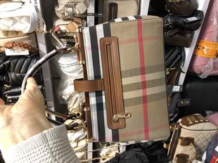 Anne kaynana çantası düğünlük ve günlük karali kahve  Kadın el ve omuz Çantası ebat 28cm18