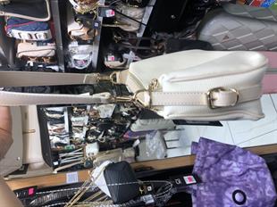 düz krem Kadın Omuz ve Çapraz Çanta Çok Gözlü Şık Tasarım (28x18 cm