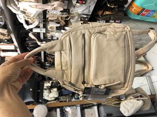 Kadın kol ve sırt çantası yıkanmış deri