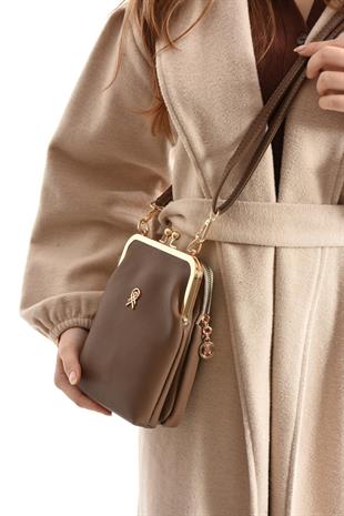 Kahve acı   klipsli çanta postacı model ebat 20cm15