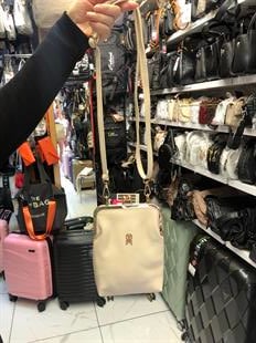 Krem  klipsli çanta postacı model ebat 20cm15