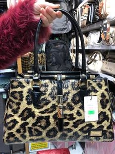 Leopar büyük boy kadın omuz çantası 853 ebat 35cm25