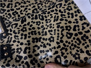 Leopar büyük parlak simli iç deri geniş iki kullanımlı ebat 55cm45