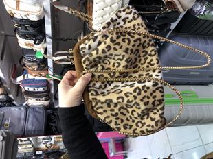 Leopar renk Burslu portföy çanta postacı askılı. 