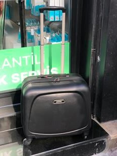 Mika pilot çantası siyah renk kabin boyu 