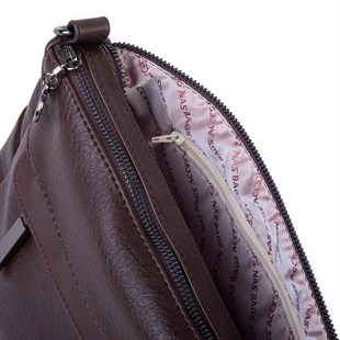 Nas Bag Çok Gözlü Yumuşak ve Hafif Yapılı Çift Askılı Omuz ve Çapraz Çanta ( 30x24 cm ) Kahve Victoria