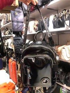 Nas Bag Kadın Dönüştürülebilir Sırt ve Omuz Çantası Şık Geniş Fermuarlı Çanta (24x31x14 cm) Siyah Krsk Rugan