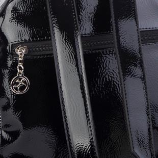 Nas Bag Kadın Dönüştürülebilir Sırt ve Omuz Çantası Şık Geniş Fermuarlı Çanta (24x31x14 cm) Siyah Krsk Rugan