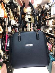 gümüş aksesuarlıdır Nas Bag Kadın Sade ve Şık El ve Omuz Çantası Siyah Mngo (Ölçüsü:24x21x16