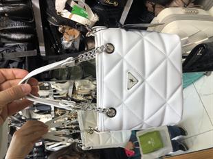 Nas Bag Mini Kadın Zincirli Kapitone El ve Çapraz Çanta 1305 beyaz Dona (19x19)