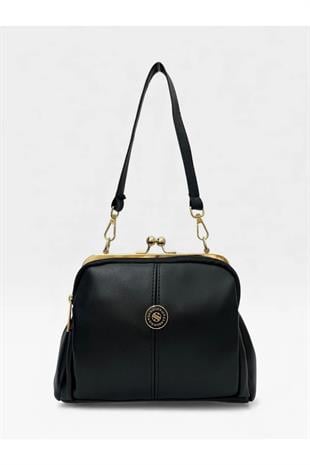 Sanmorris kilipsli çanta el askısı 27 cmdir.  Şık tasarı