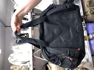 Siyah Spor çantası günlük ve anne bebek çantası ebat 47cm32