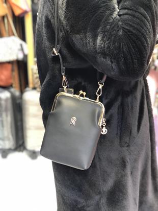 Siyah klipsli çanta postacı model ebat 20cm15