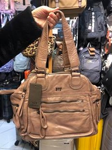 Vizon renk Suni Deri Çok Bölmeli Çapraz ve Omuz Çantası Siyah (Model: 571-9-12FF)