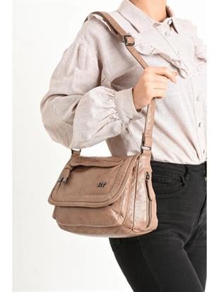 Vizon Yıkanmış Deri Çapraz Askılı Omuz Çantası