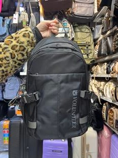 Volunteer erkek sırt çantası orta boy ebat 38cm30 siyah
