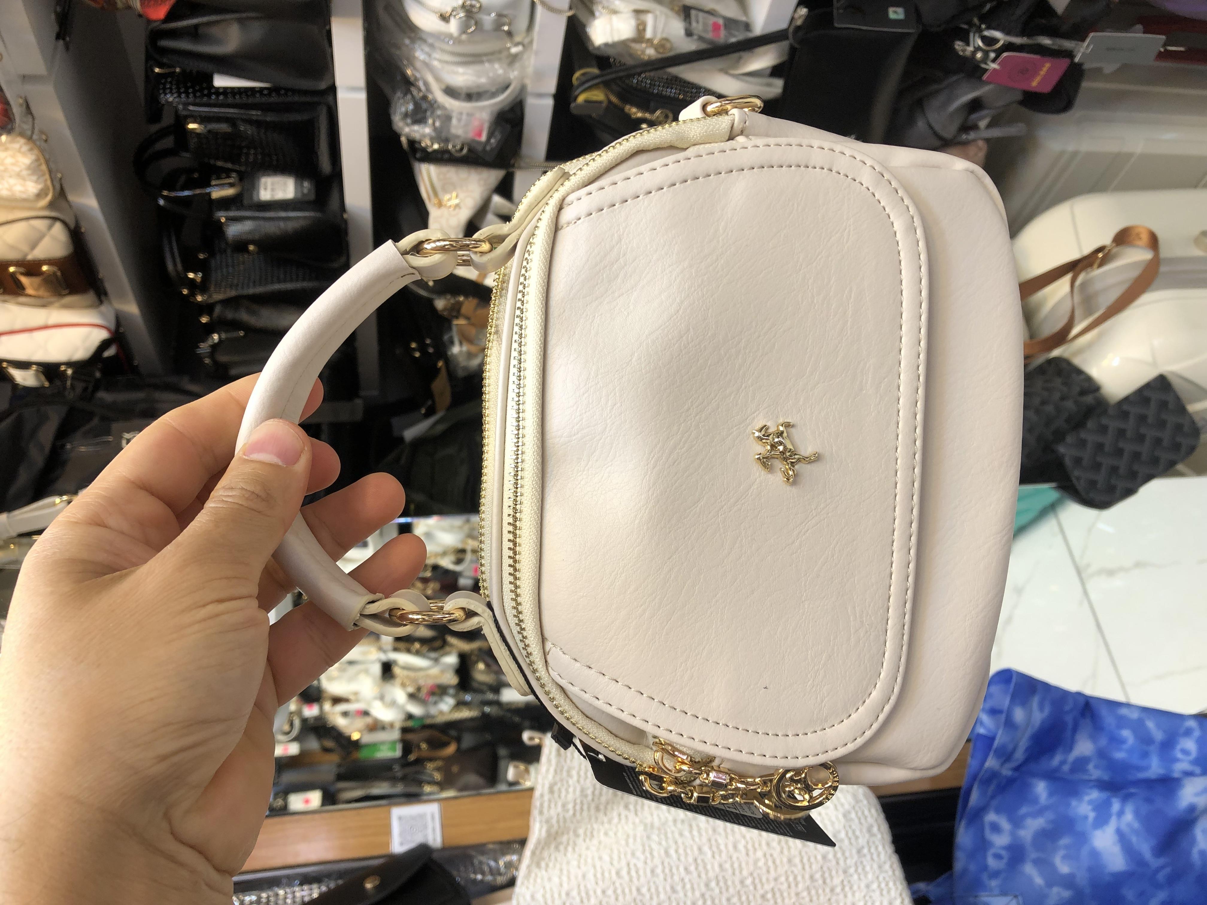 Bej Küçük el ve çapraz askılı çok gözlü şık tasarım nas bags 1444 ebat 20cm15