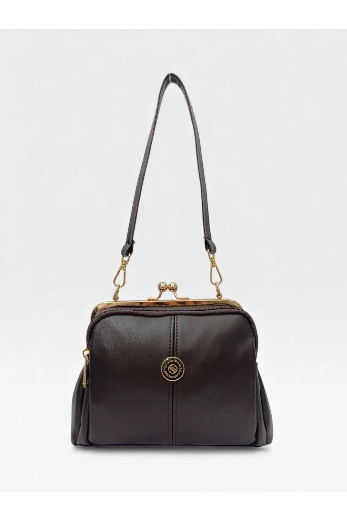 Sanmorris kilipsli çanta el askısı 27 cm'dir.  Şık tasarı