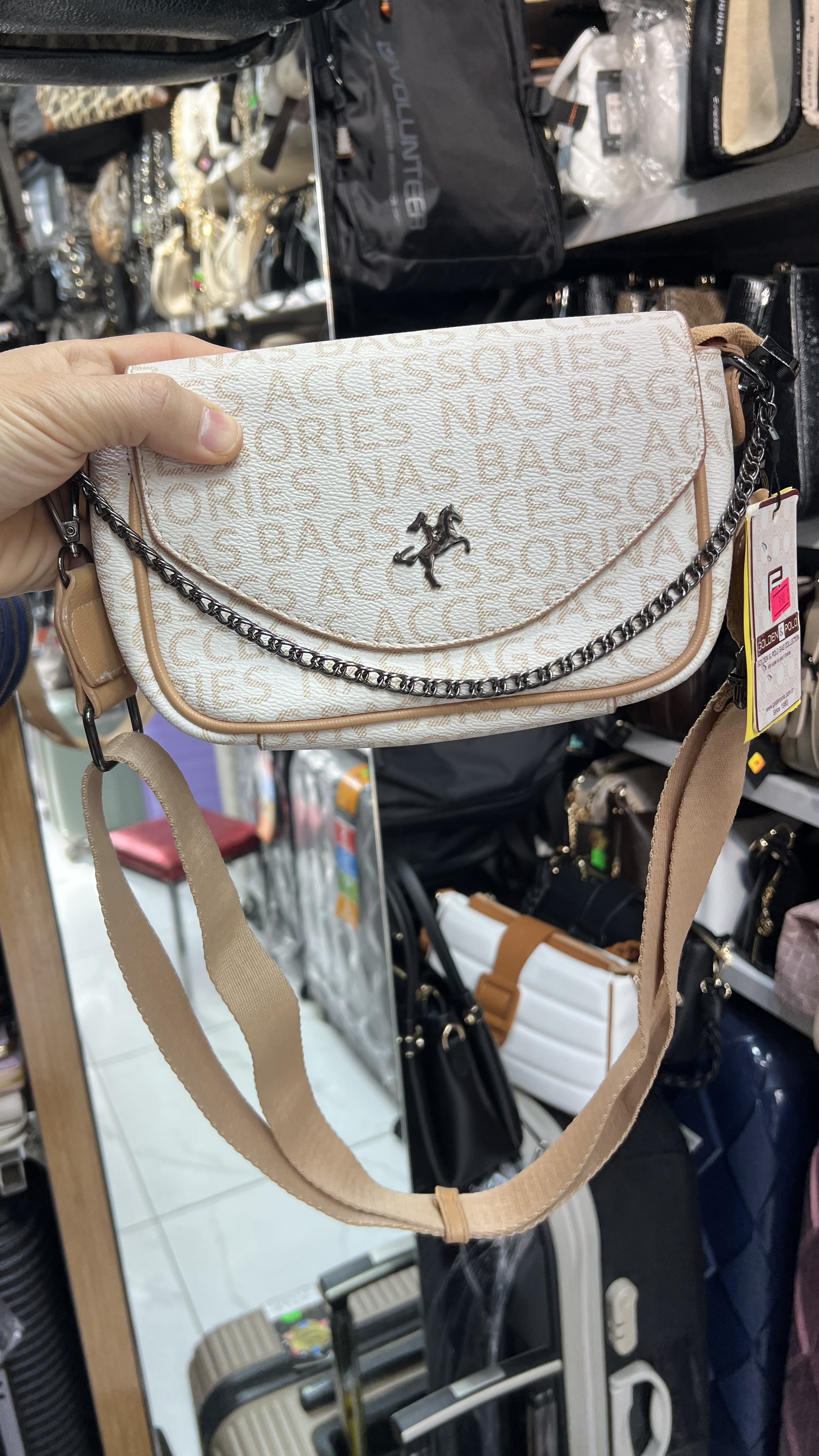 Yeni Nas Bags kampanyalı çapraz çanta 