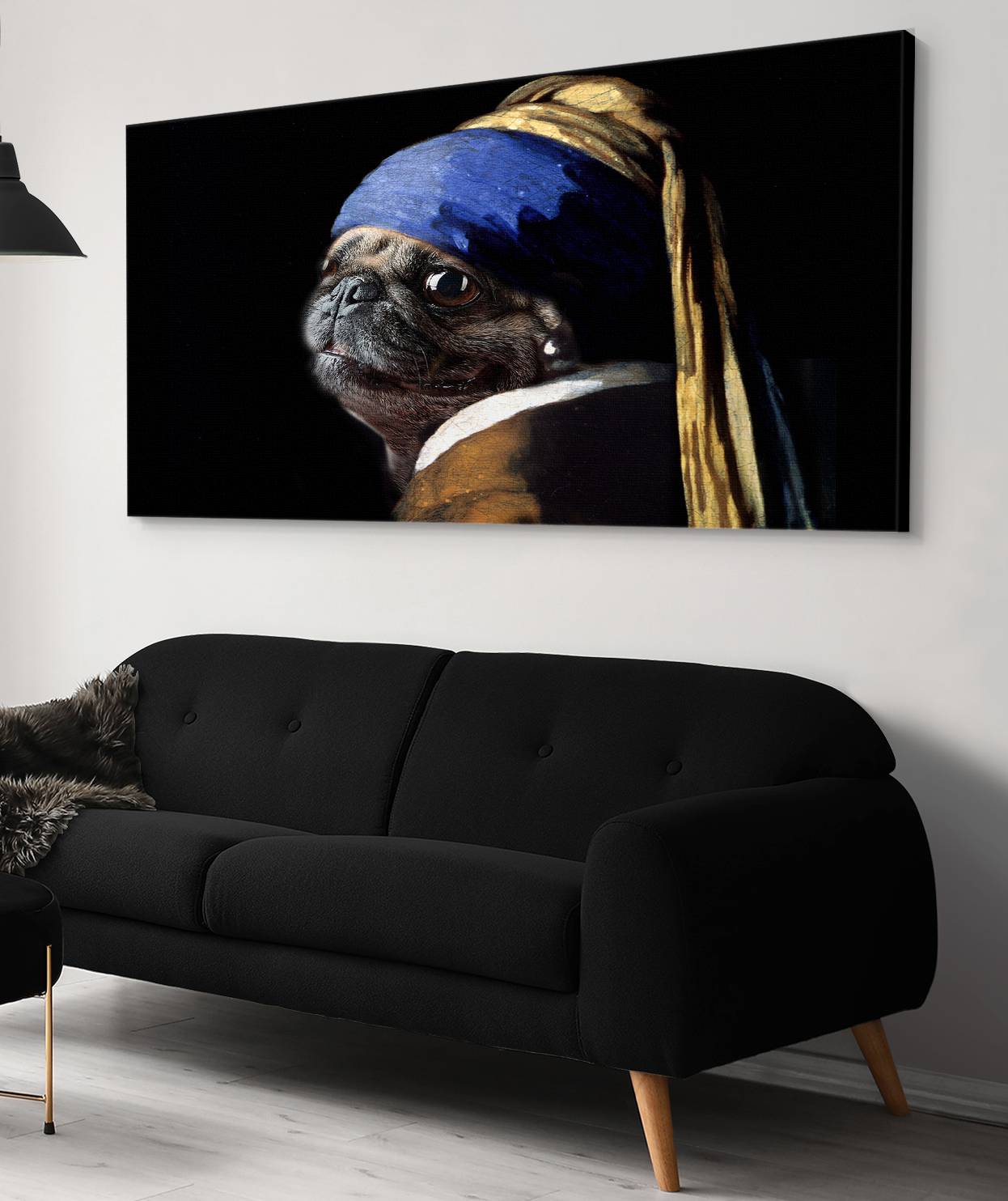 İnci Küpeli Köpek Kanvas Tablo