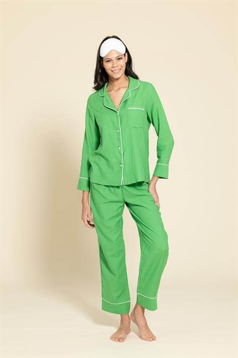For You Moda 3'lü Organik Beyaz Biyeli Yeşil Pijama Takımı For You Moda 3'lü Organik Beyaz Biyeli Yeşil Pijama Takımı