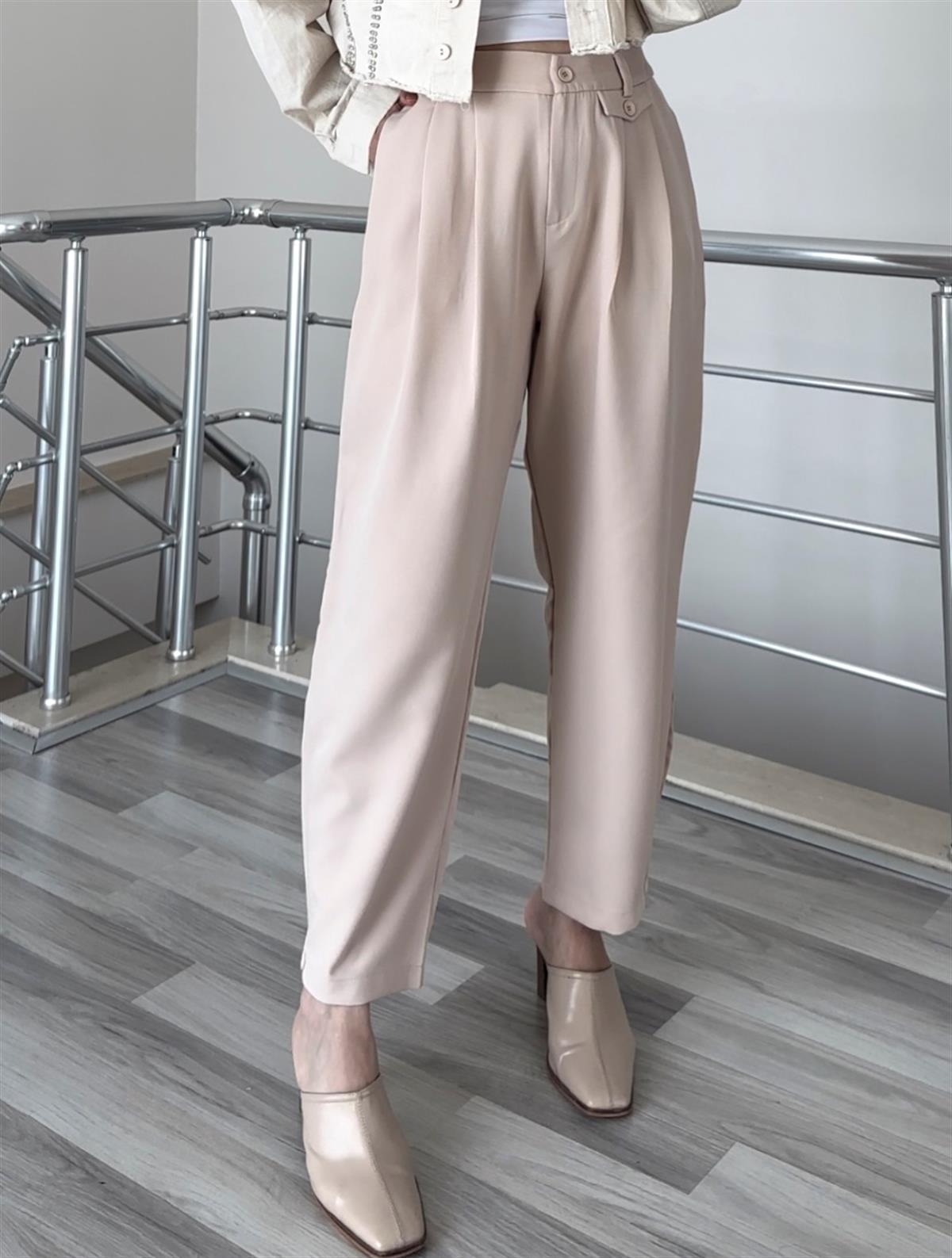 Baggy Paçası Düğme Detaylı Yüksek Bel Pantolon
