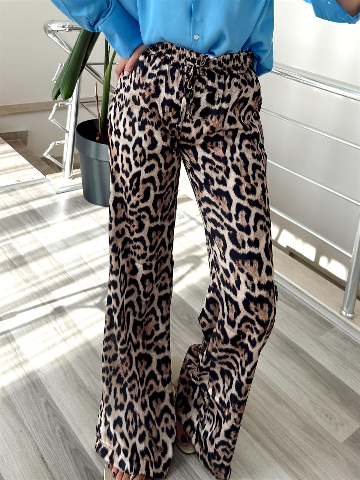 Bol paça leopar desenli pantolon