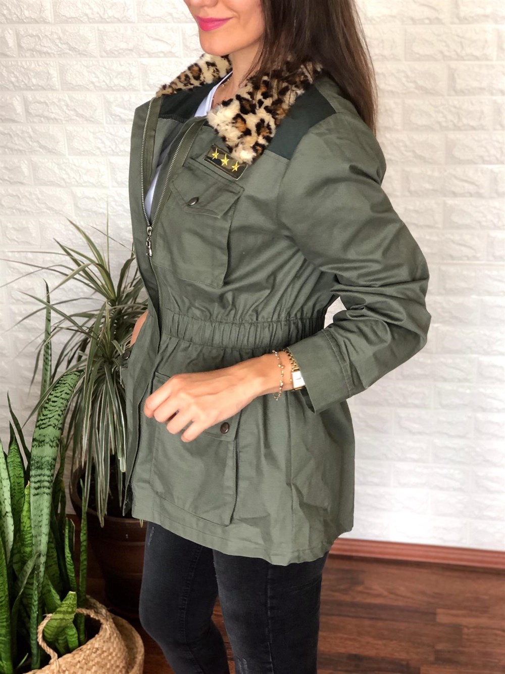 Haki Leopar Yaka Detaylı Trençkot