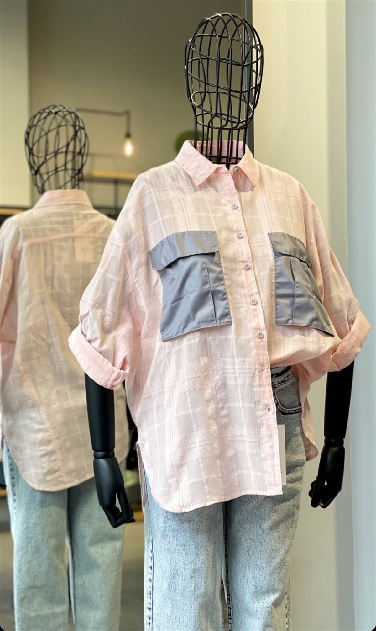 Keten Cep Detaylı Pembe Gömlek