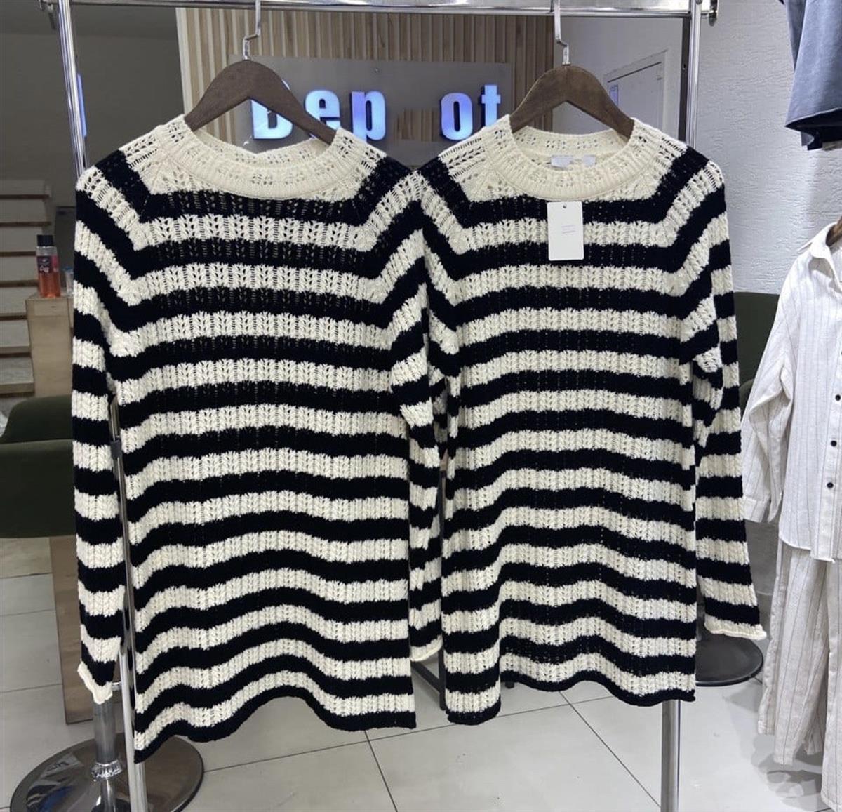 Siyah-Ekru Ajurlu Mini Elbise