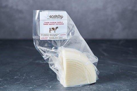 Eceköy Taze Yarım Yağlı İnek Sepet Peyniri 300 Gr.