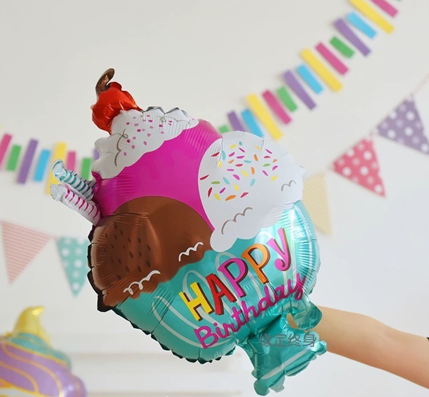 DONDURMA TEMALI FOLYO BALON