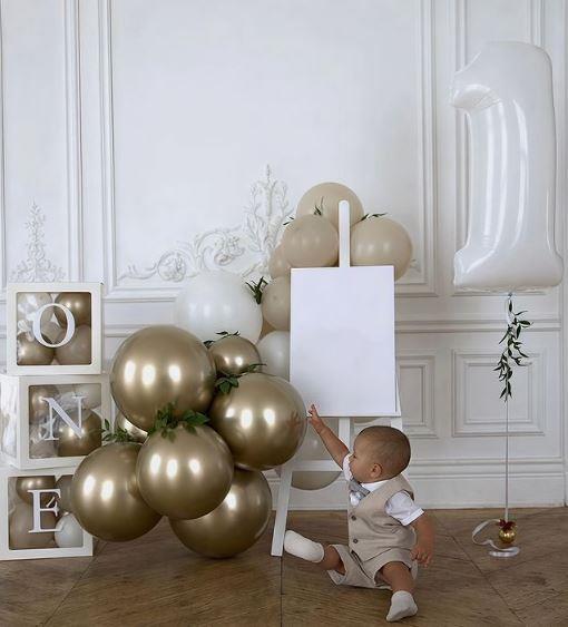 Beyaz Rakam Balon Konsepti