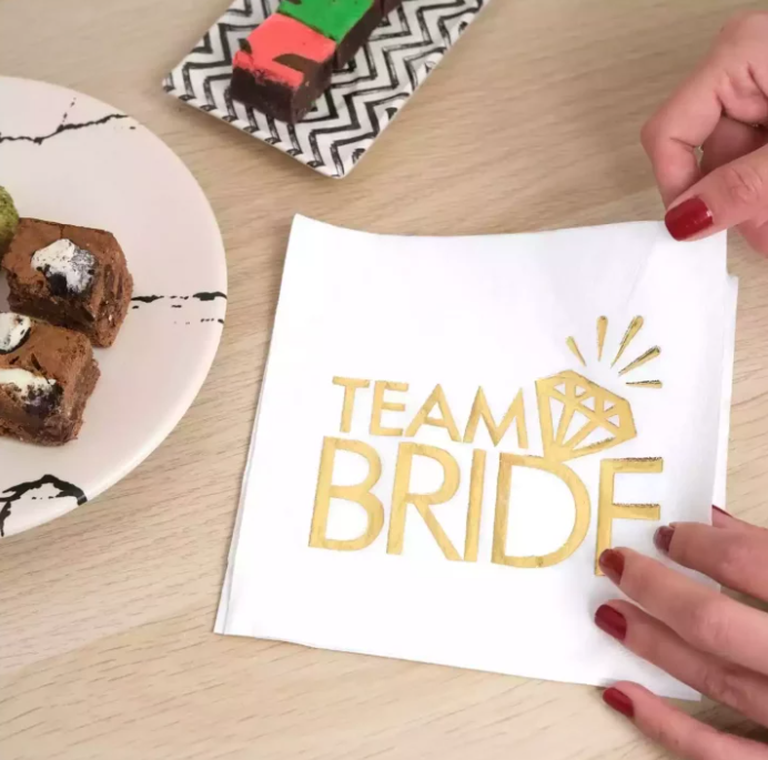 Gold Bride Peçete (16 Adet)