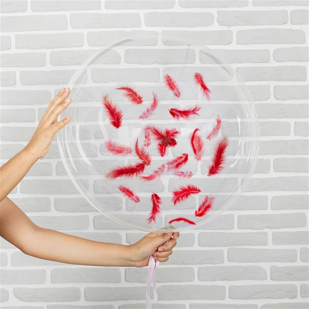 KIRMIZI TÜYLÜ BALON (1 ADET)