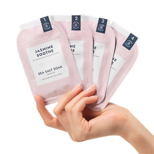 Voesh Pedi In A Box Deluxe Jasmine Soothe