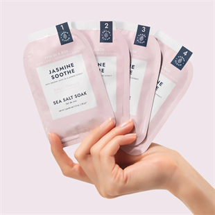 Voesh Pedi In A Box Deluxe Jasmine Soothe