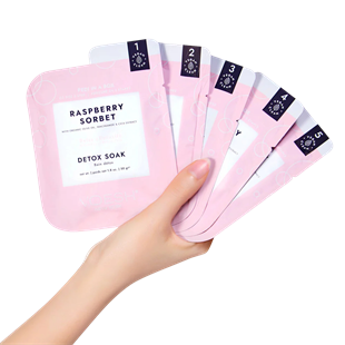 Voesh Pedi in a Box Fizz 5 Step Raspberry Sorbet