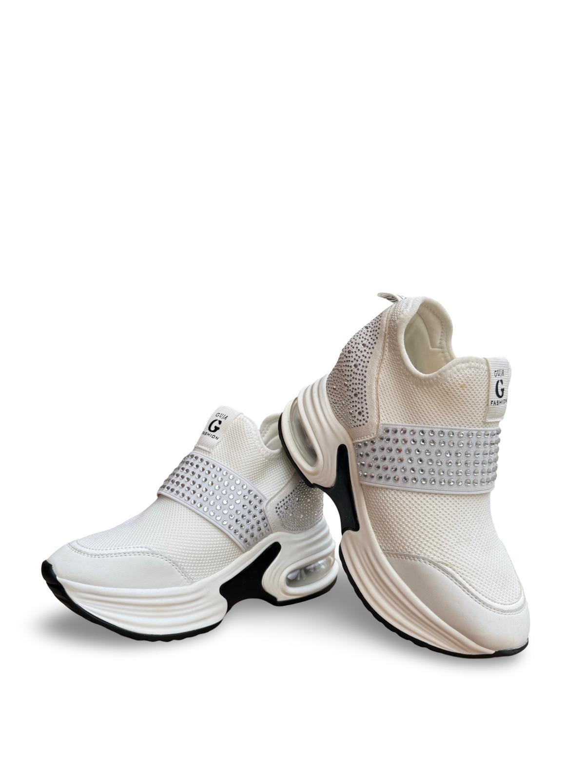 Guja 24K300-4 Streç Kumaş Air Taban Kadın Sneaker Beyaz