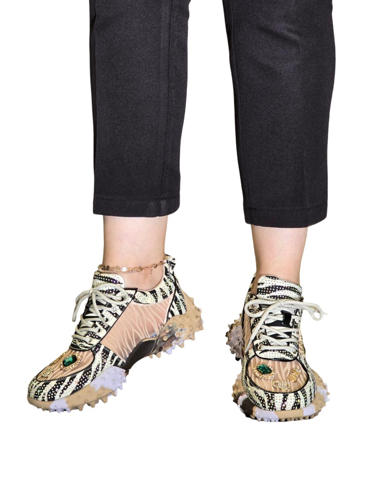 Guja 25Y338  Kadın Sneaker Aır Taban Taş Detaylı Bej