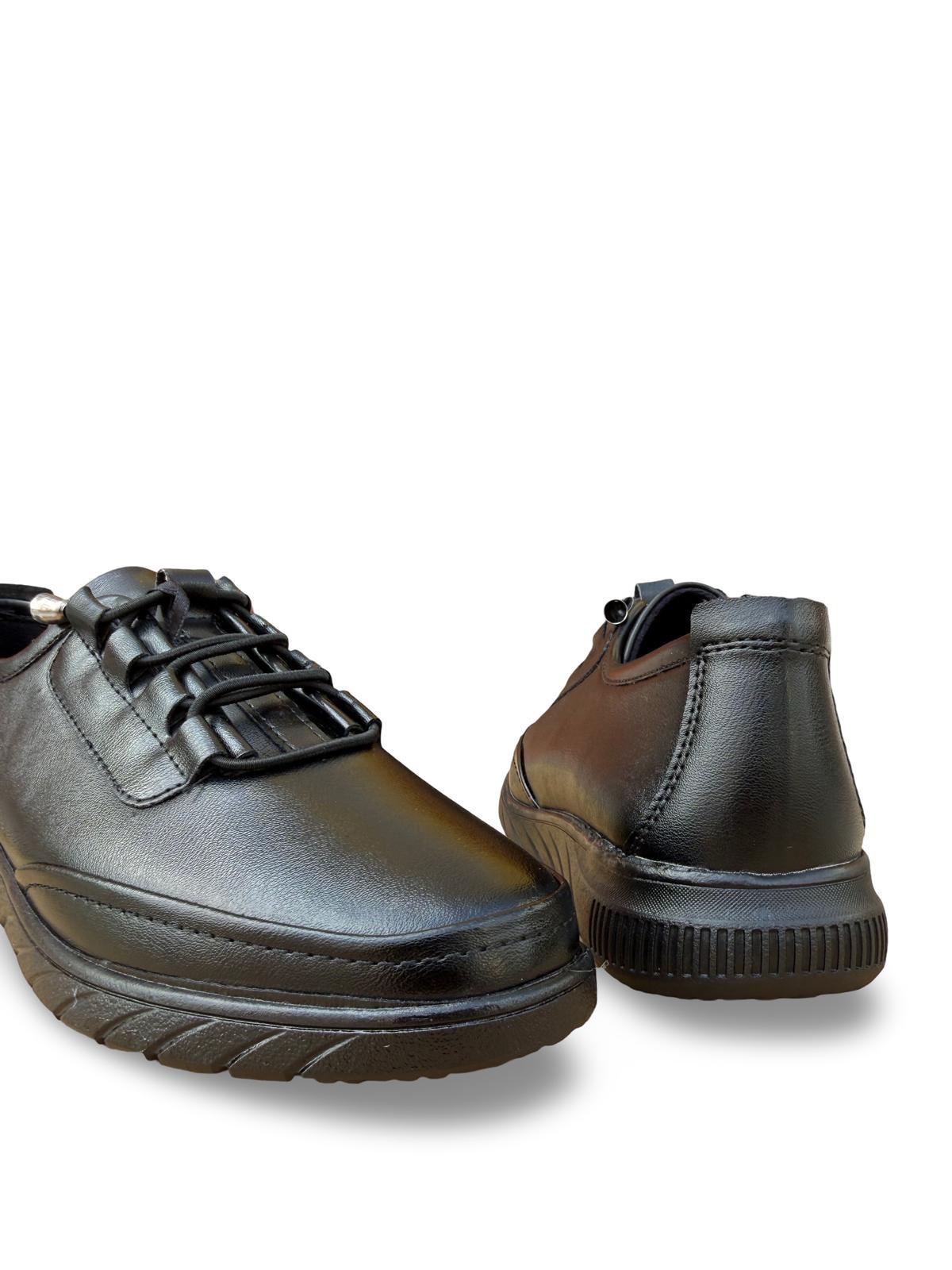 K152-217 Vegan Deri Comfort Taban Lastik Bağcıklı Kadın Casul Ayakkabı Siyah