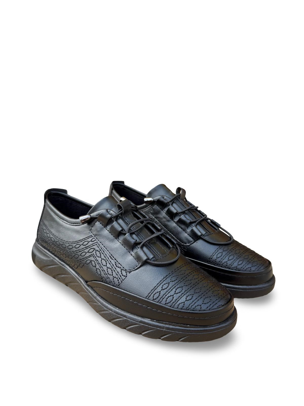 K152-218 Vegan Deri Comfort Taban Lastik Bağcıklı Kadın Casual Ayakkabı Siyah