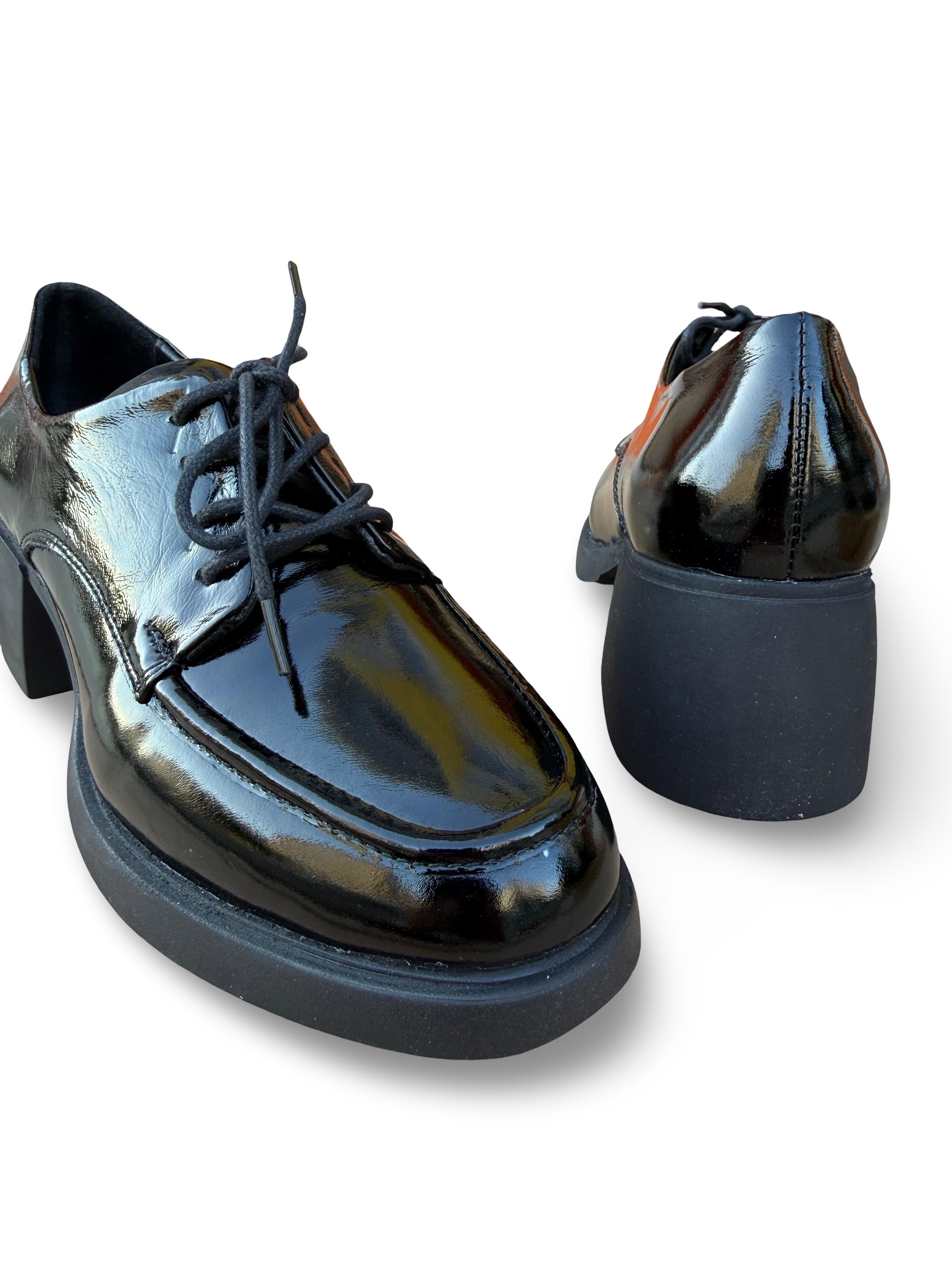 Yalınayak Bty04654 Hakiki Deri Kadın Topuklu Klasik Loafer Ayakkabı Siyah Rugan