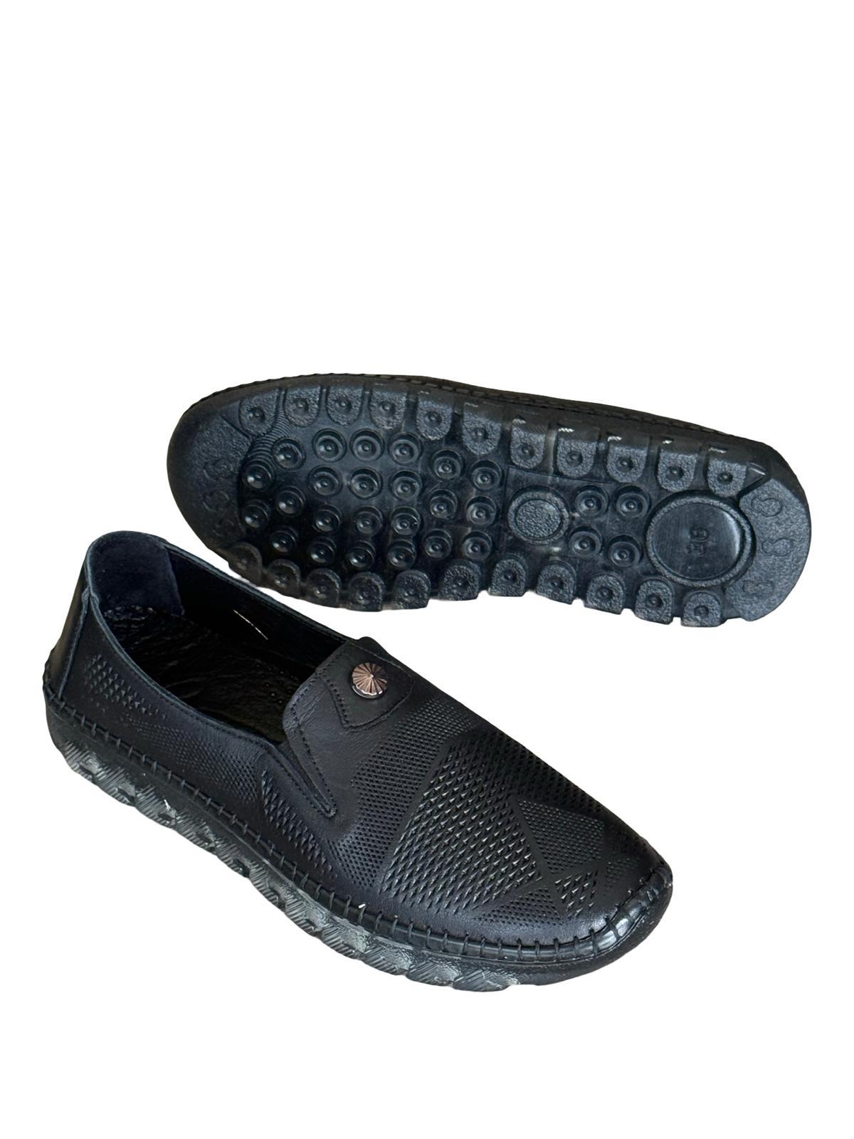 Yalınayak Bty2028007-4 Hakiki Deri Kadın Comfort Taban Casual Ayakkabı Siyah