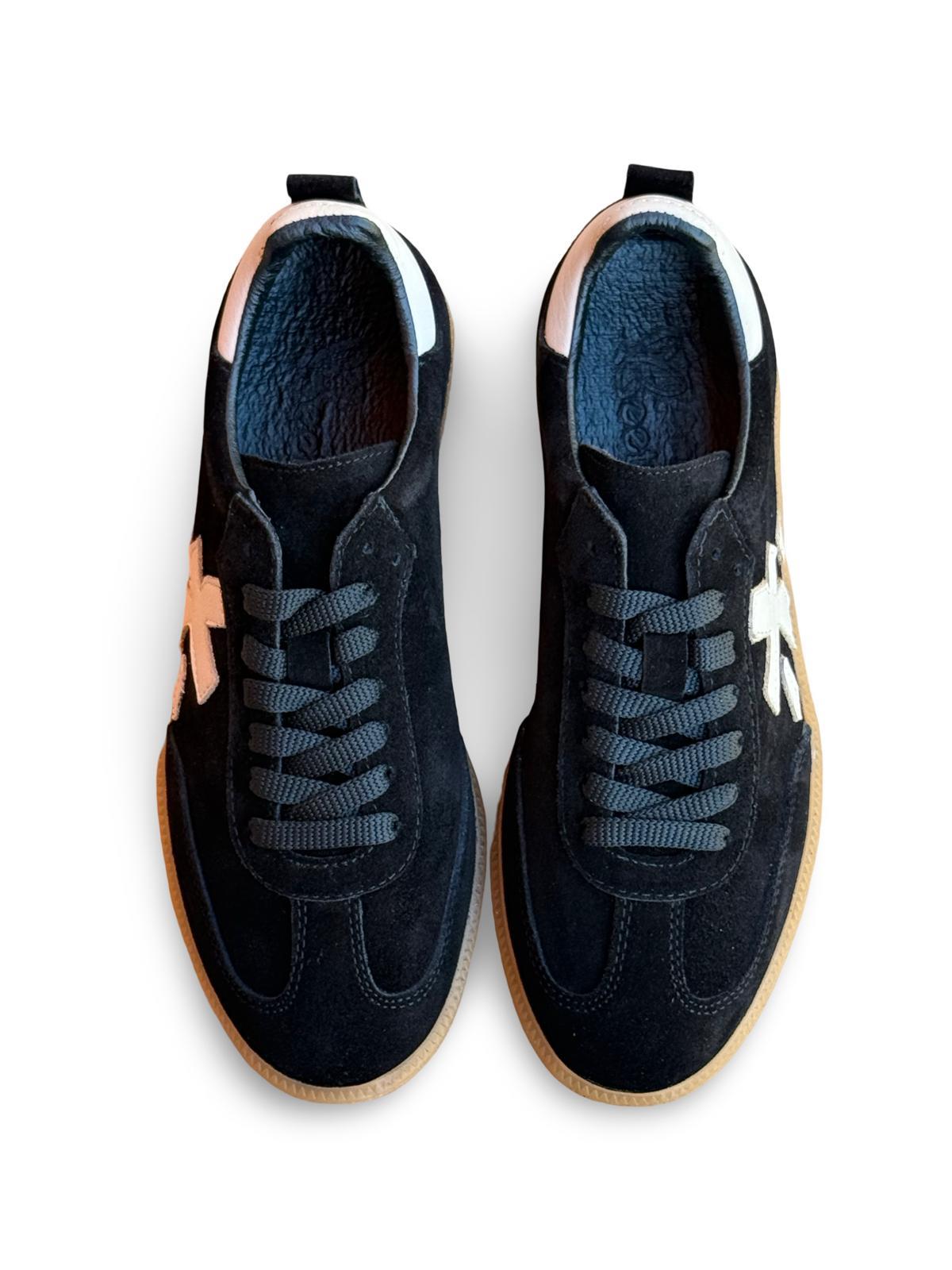 Yalınayak Bty2486969 Hakiki Süet Deri Kadın Spor Sneaker Siyah Süet