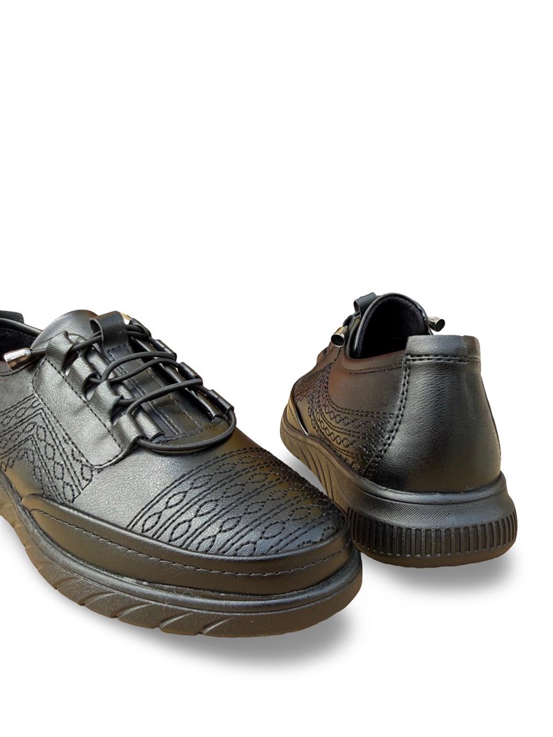 K152-218 Vegan Deri Comfort Taban Lastik Bağcıklı Kadın Casual Ayakkabı Siyah