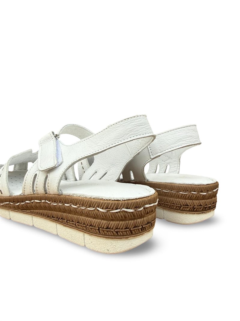 Yalınayak C22380 Hakiki Deri Kadın Comfort Taban Sandalet Beyaz